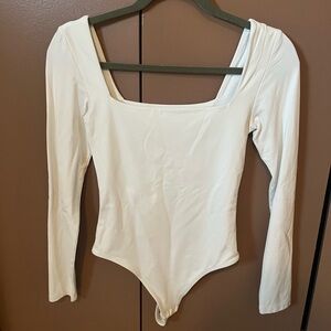 Babaton white long Sleeve bodysuit